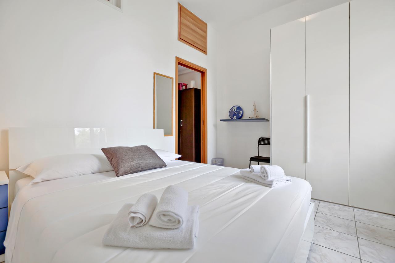Cenisio Brilliant Flat Lägenhet Milano Exteriör bild